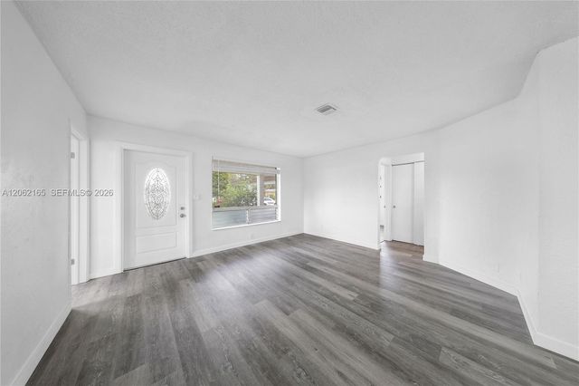 820 NW 38th Avenue, Lauderhill, FL 33311