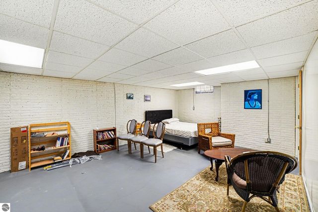 340 Applewood Lane, Mt Pleasant, MI 48858