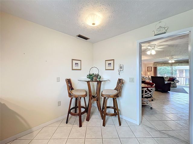 4262 LAKE UNDERHILL ROAD 9C7, Orlando, FL 32803