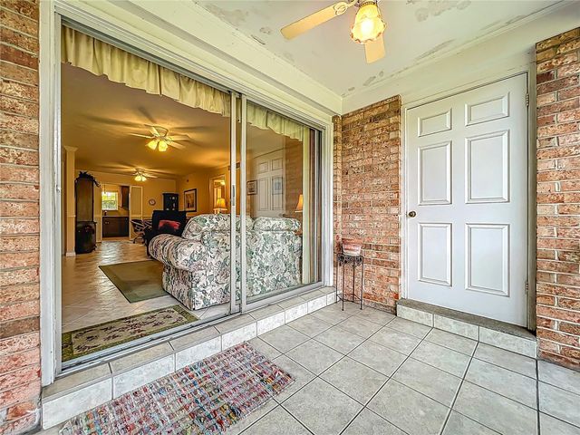 4262 LAKE UNDERHILL ROAD 9C7, Orlando, FL 32803