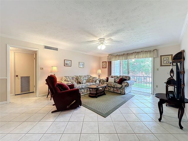 4262 LAKE UNDERHILL ROAD 9C7, Orlando, FL 32803