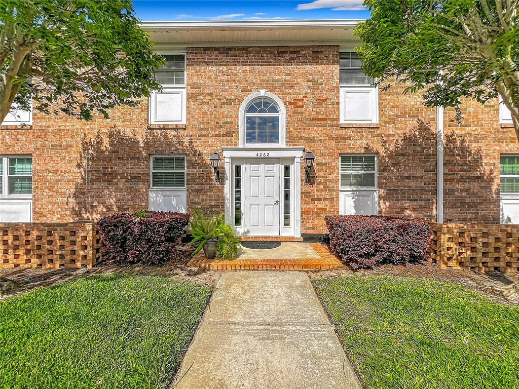 4262 LAKE UNDERHILL ROAD 9C7, Orlando, FL 32803