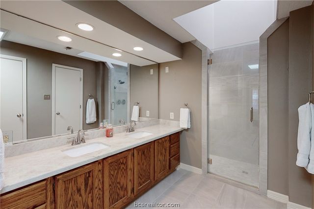 3122 Camelot Drive 13, Bryan, TX 77802