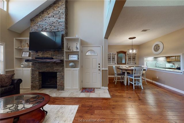 3122 Camelot Drive 13, Bryan, TX 77802