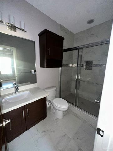 1301 E Camellia Avenue D, Mcallen, TX 78501