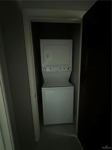 1301 E Camellia Avenue D, Mcallen, TX 78501