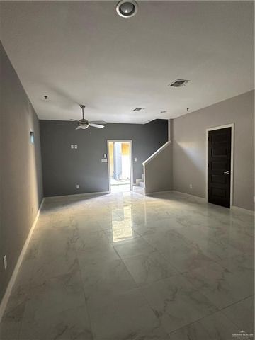 1301 E Camellia Avenue D, Mcallen, TX 78501