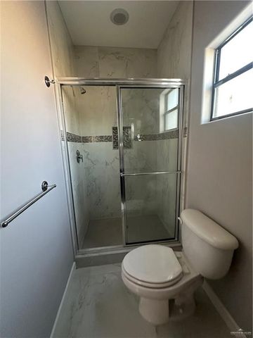 1301 E Camellia Avenue D, Mcallen, TX 78501