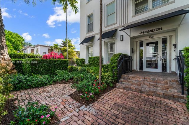 1521 Lenox Avenue 302, Miami Beach, FL 33139