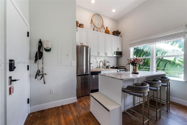 1521 Lenox Avenue 302, Miami Beach, FL 33139