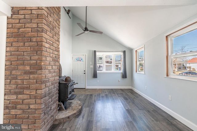 611 N STUART ST, Baltimore, MD 21221