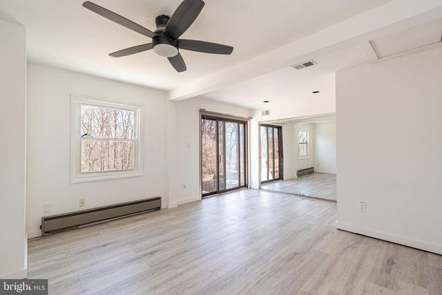 611 N STUART ST, Baltimore, MD 21221