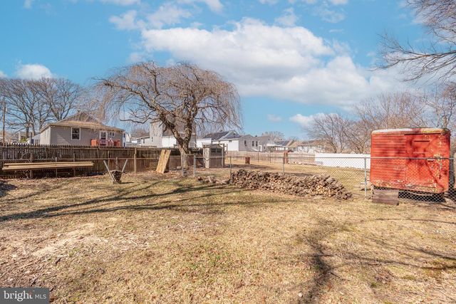 611 N STUART ST, Baltimore, MD 21221