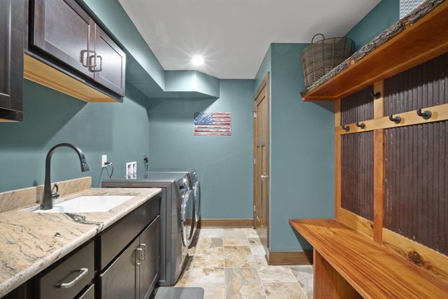 4495 Ridge ROAD, Kewaskum, WI 53040