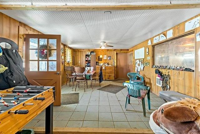 44 Kaukonen Dr, California, PA 15423