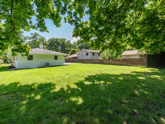 10350 W California Avenue, Beach Park, IL 60099