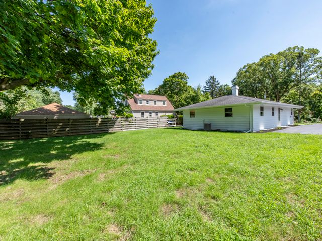 10350 W California Avenue, Beach Park, IL 60099