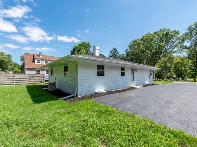 10350 W California Avenue, Beach Park, IL 60099