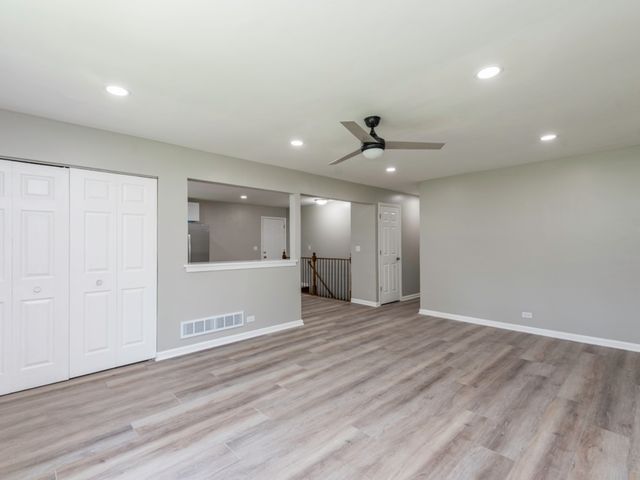 10350 W California Avenue, Beach Park, IL 60099
