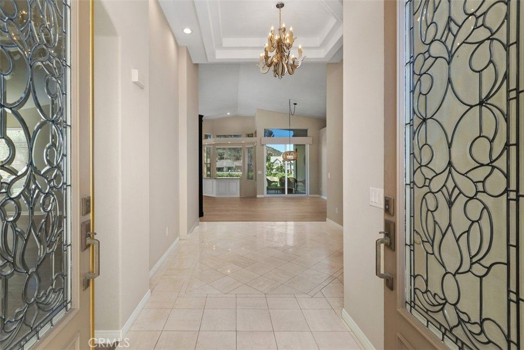38125 Braemar Court, Murrieta, CA 92562 — photo 5