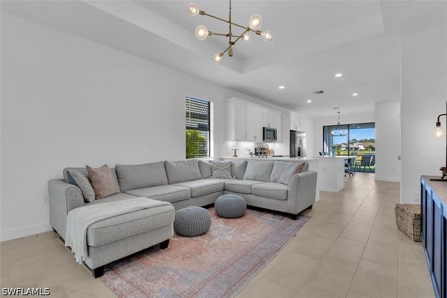 9605 Bexley DR, Fort Myers, FL 33967