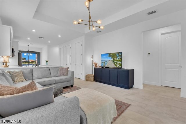 9605 Bexley DR, Fort Myers, FL 33967