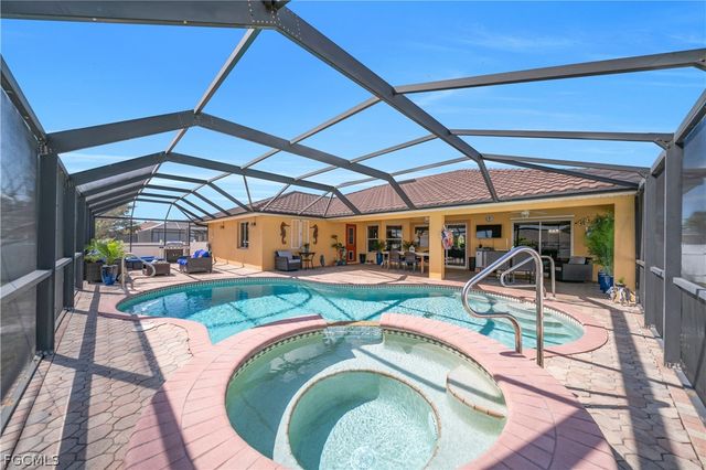 4013 SW 17th AVE, Cape Coral, FL 33914