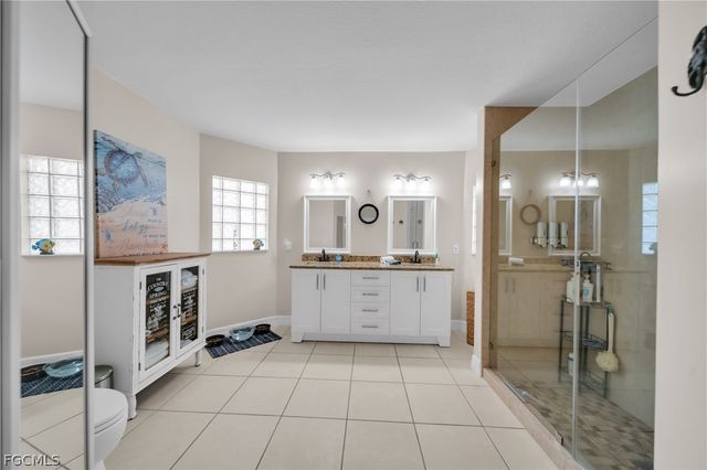 4013 SW 17th AVE, Cape Coral, FL 33914