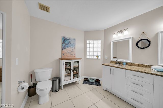 4013 SW 17th AVE, Cape Coral, FL 33914