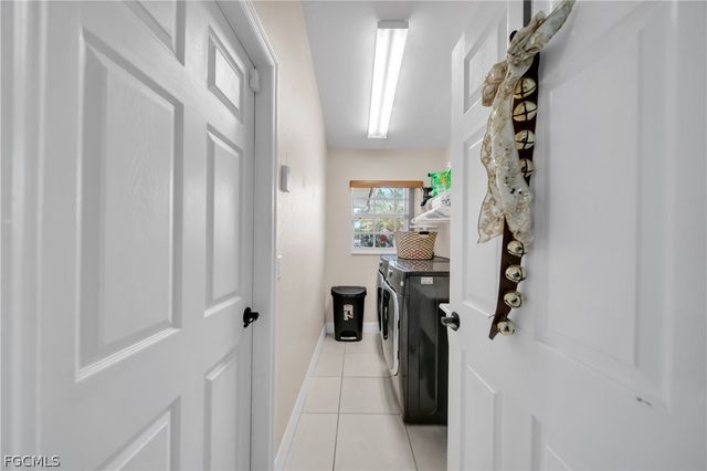 4013 SW 17th AVE, Cape Coral, FL 33914