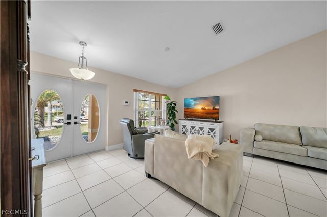 4013 SW 17th AVE, Cape Coral, FL 33914