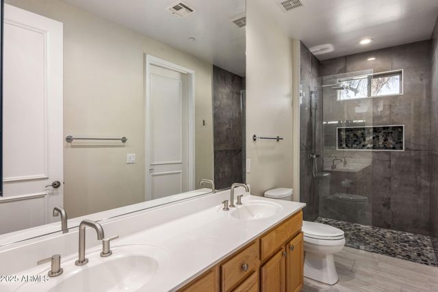 7402 E HUM Road 11, Carefree, AZ 85377