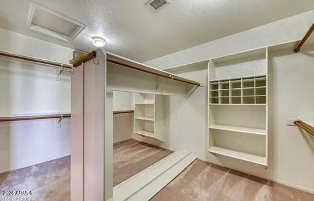 15811 N 9TH Avenue, Phoenix, AZ 85023