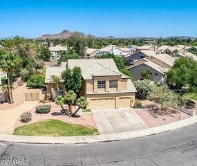 15811 N 9TH Avenue, Phoenix, AZ 85023