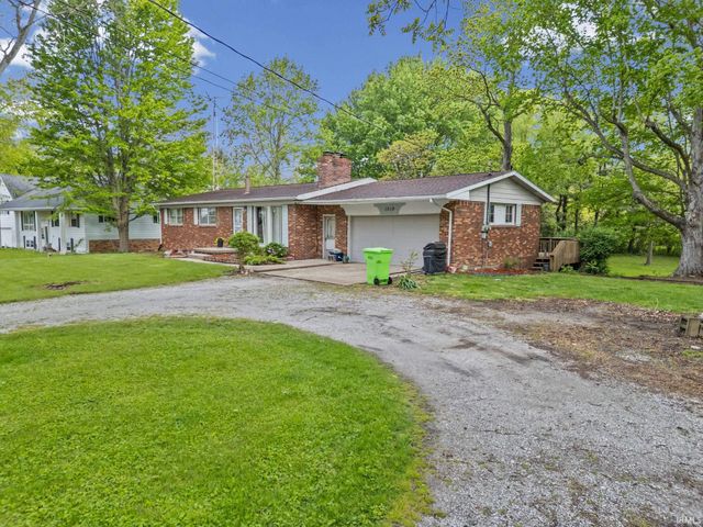 1018 E 900 N, Battle Ground, IN 47920