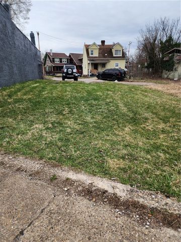 922 Lincoln Ave, Lincoln Larimer, PA 15206