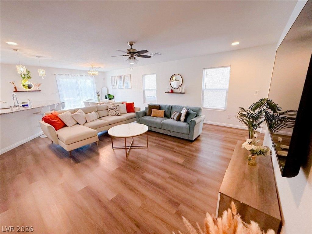 9205 Valley Betica Avenue, Las Vegas, NV 89148 — photo 5