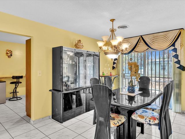 2285 NW 195th Street, Miami Gardens, FL 33056