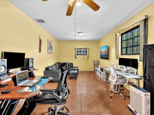 2285 NW 195th Street, Miami Gardens, FL 33056