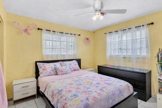 2285 NW 195th Street, Miami Gardens, FL 33056