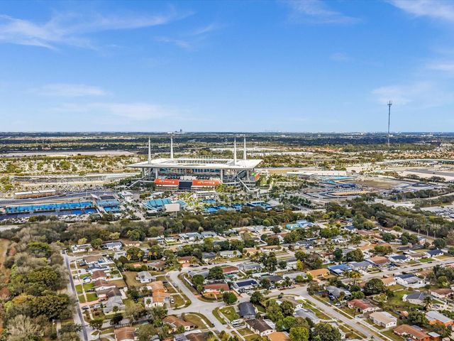 2285 NW 195th Street, Miami Gardens, FL 33056