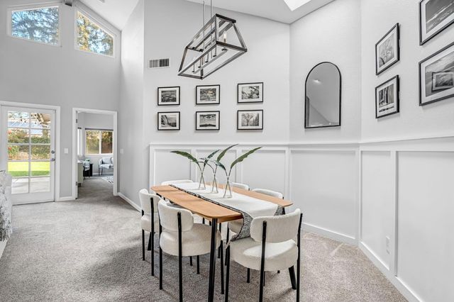 3860 W Beechwood, Fresno, CA 93711