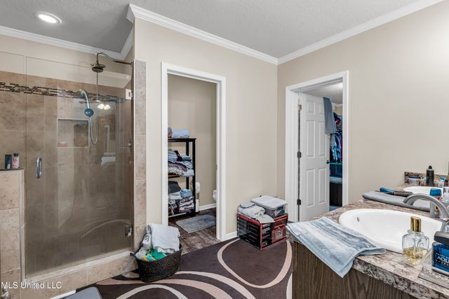 17990 Cuevas Road, Kiln, MS 39556