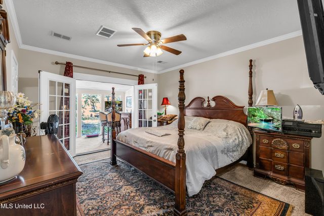 17990 Cuevas Road, Kiln, MS 39556