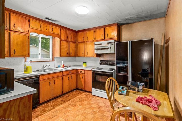 1022 Franklin Street, Winston-salem, NC 27101