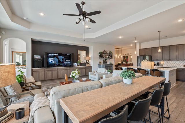 1515 Lake Mija Circle, Seabrook, TX 77586