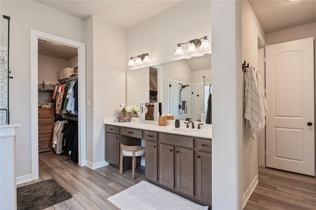 1515 Lake Mija Circle, Seabrook, TX 77586