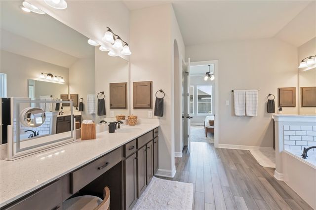 1515 Lake Mija Circle, Seabrook, TX 77586