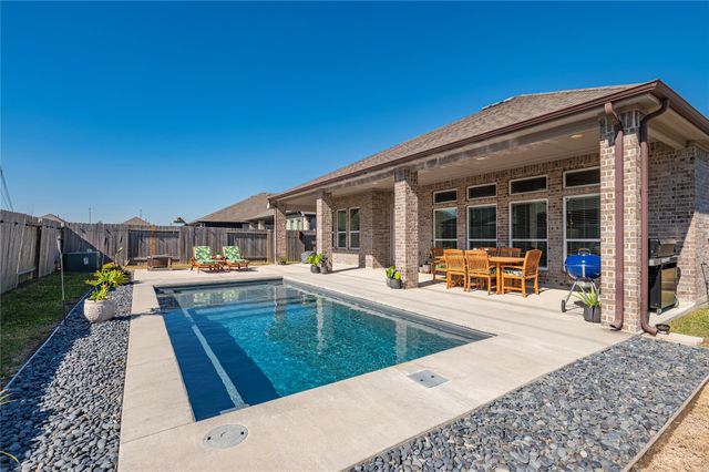 1515 Lake Mija Circle, Seabrook, TX 77586