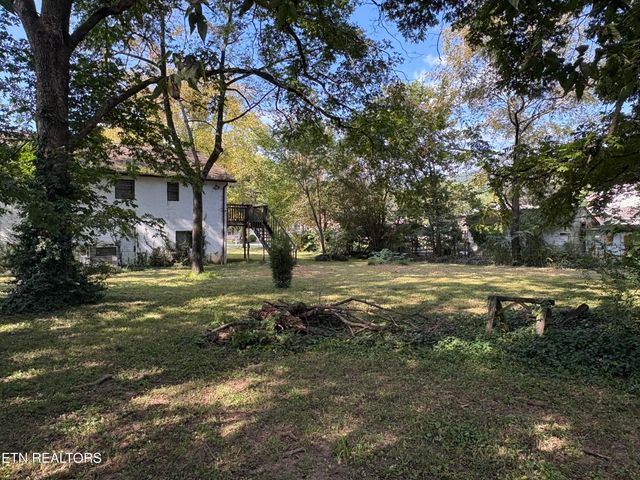 498 W Rhea Ave, Spring City, TN 37381